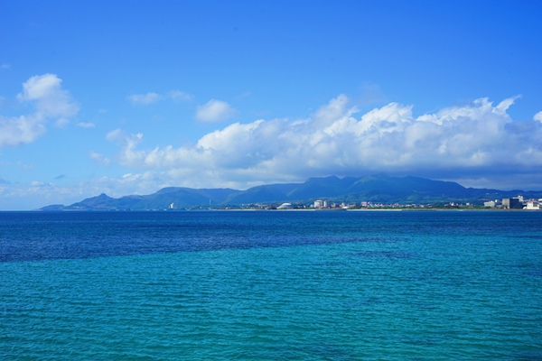 晴天の沖縄
